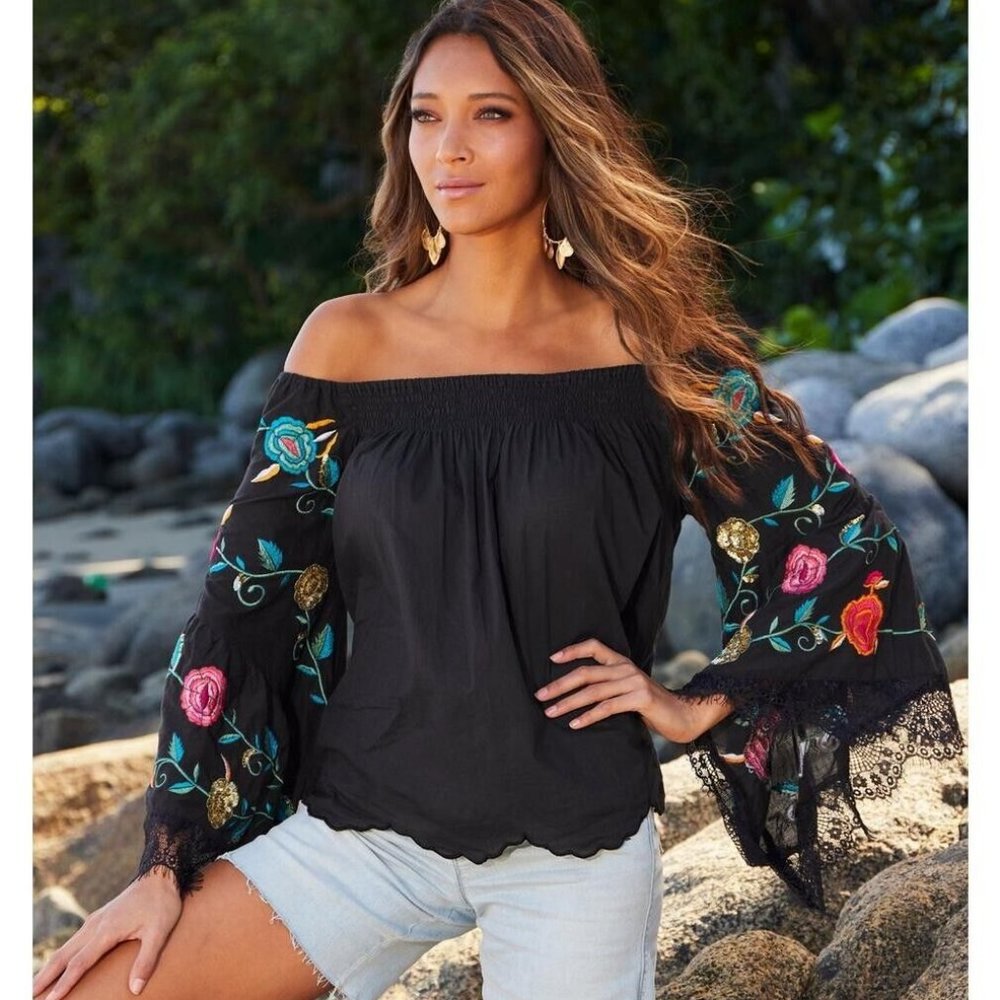 $160 BOSTON PROPER Ruby Yaya EMBROIDERED FLARE SLEEVE OFF THE SHOULDER TOP